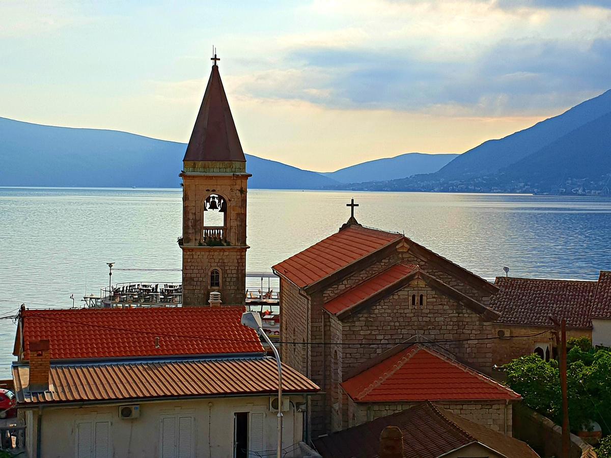 Bayview Apartments Tivat Montenegro Ngoại thất bức ảnh