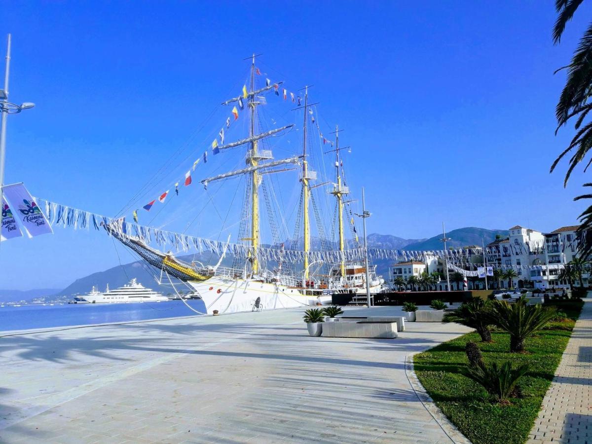 Bayview Apartments Tivat Montenegro Ngoại thất bức ảnh