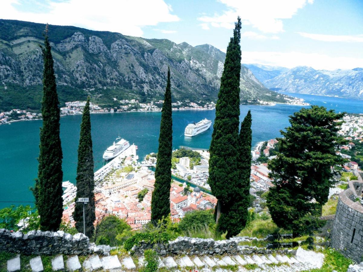 Bayview Apartments Tivat Montenegro Ngoại thất bức ảnh
